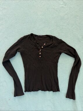 Brandy Melville Black Long-Sleeve Ribbed Henley Top